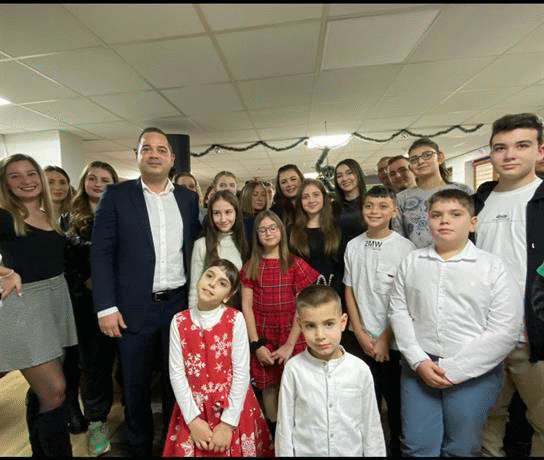 Министър Калин Стоянов към децата на МВР: Вие сте пример за морална сила и човешка зрелост, който заслужава уважение