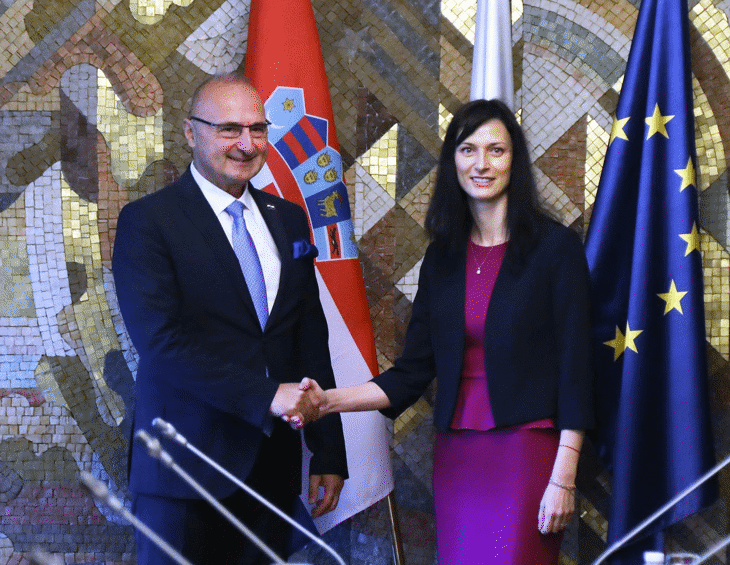 Вицепремиерът и министър на външните работи Мария Габриел: Посещението на министър Гордан Гърлич Радман у нас е знаково