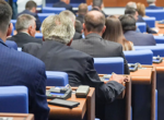На работа след ваканцията: Декларации на партиите в НС и остри сблъсъци