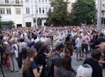 Максималната скорост за автомобили по магистралите остава 140 км/ч., а на скоростен път – 120 км/ч., реши парламентът