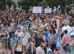 Хората, пострадали от пожарите, могат да получат помощ от около 2000 лева, каза в Пловдив министър Борислав Гуцанов