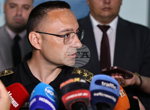 Обобщение
                                                                                Здравната комисия прие общ законопроект за промени в Закона за лечебните заведения и отхвърли президентско вето