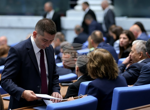 Парламентът обсъжда на първо четене промени в Закона за защита на потребителите с мерки срещу необосновано покачване на цените