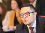 Следващите дни ще предприемем много сериозни действия, ще изнеса публично всички корупционни схеми през последните години, каза министър Александър Пулев