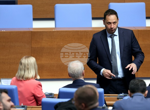 Средният осигурителен доход за страната за април 2026 г. е 1034,85 евро, съобщиха от НОИ