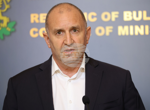 Обобщение
                                                                                Бургас спечели домакинството на „Евровизия“: президентът поздрави града, според политици София е пропуснала голям шанс