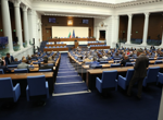 Около 60 души работят на терен в Струмяни за отстраняване на последствията от наводнението