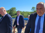 Макрон: ЕС трябва да подготви ответни мерки срещу митата на Тръмп