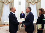 Тръмп подкрепя искането на Путин Украйна да му предаде целия Донбас