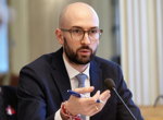 "Демократична България" настоява парламентът да провери имущественото състояние на Пеевски