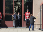 ГЕРБ хвърлят въдица за  обща дясна президентска кандидатура, от ПП смъмриха ген. Атанасов, че издал Гюров