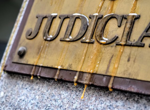 Чистка или "мек ветинг": Как ПБ иска да промени съдебната власт