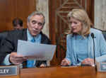 Republican resistance to Iran war grows in the Senate as Murkowski flips