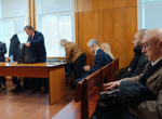 Призоваха МС да каже кои администрации плащат високи възнаграждения и бонуси