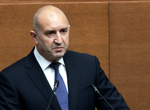 МС предлага промени в договорите за доставка на бронираната техника за армията