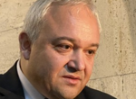 Предстои нова информация за хора, свързани с частните полети на Пеевски