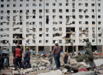 A revolution in ruins: fury amid the rubble of a housing project in quake-hit Venezuela