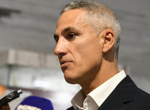 Гюров се завърна в политиката след концерти и маратони, пита Радев: Кой пази децата?