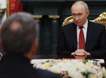 Путин и бомбата: Историята на руското ядрено изнудване