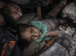 Gaza City residents scramble to flee after heavy bombardment