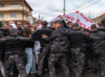 Първа оставка за пожара в Кочани и първи изблици на гняв, задържан е бивш министър