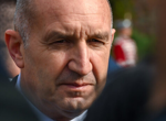 Ректор, награждавал се с бонуси, пак ще може да се награждава
