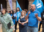 Протестиращите отхвърлиха предложението на общината, метрото обаче ще се движи утре
