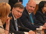 Третият удар: Украйна взриви част от Кримския мост