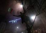 Хиляди протестираха в София и страната срещу властта и мафията. След 21:30 часа бяха изпратени агитки