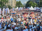 Вучич и студентите се впуснаха в рискована предизборна игра