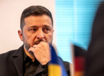 Лабиринт от препятствия, престъпен изнудвач и един необичаен подарък