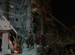 Breaking news.
    
                          Iran launches new wave of airstrikes into Israel