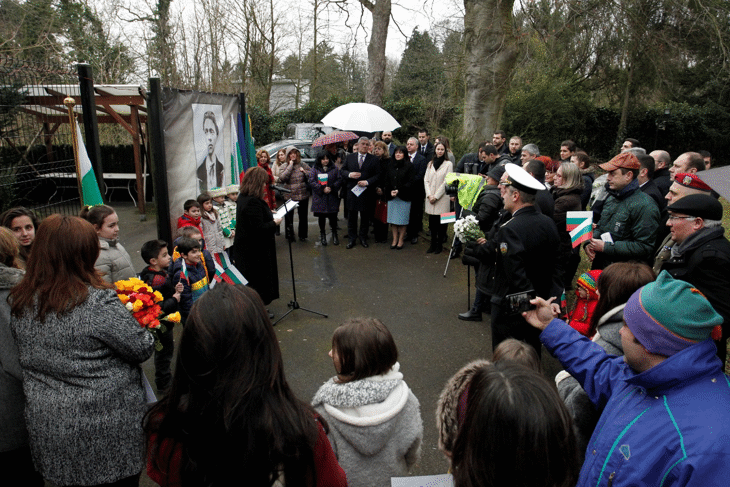 Председателят на Народното събрание Цвета Караянчева, председателят на Европейския парламент Антонио Таяни, народни представители, членове на ЕП и дипломати заедно почетоха паметта на Васил Левски в Брюксел