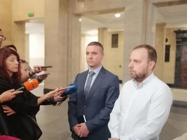 ГДБОП неутрализира организирана престъпна група, занимавала се с транспортиране на мигранти през България
