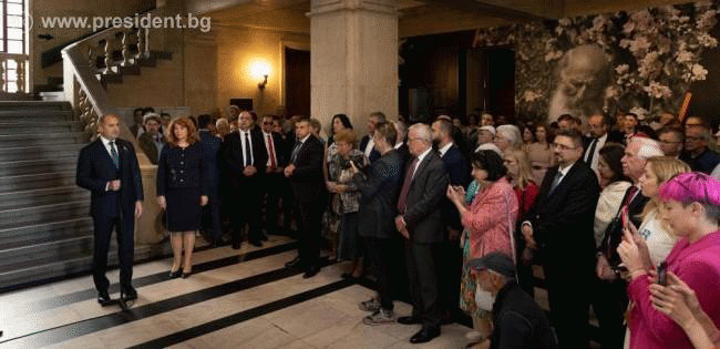 Президентът: Изящните творби на Майстора продължават да провокират да се обърнем към нашите корени и човешка същност