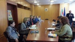 Омбудсманът Мая Манолова се срещна с шефа на НОИ, ще предложи текстове в защита пенсионните права на миньорите