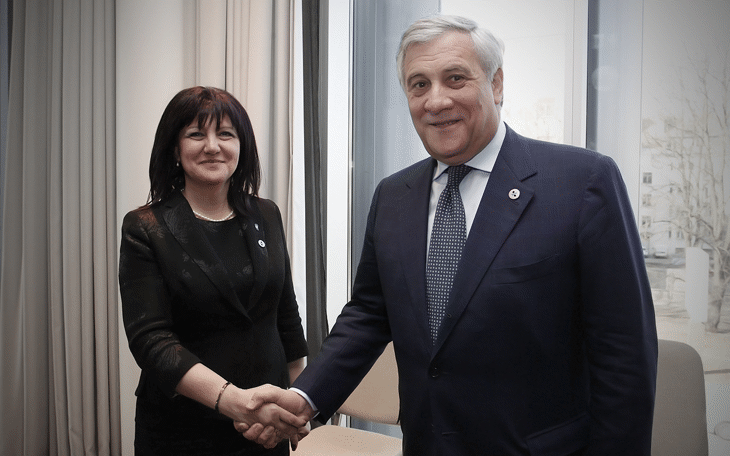 Председателят на Народното събрание Цвета Караянчева разговаря с председателя на Европейския парламент Антонио Таяни