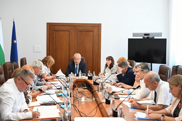 Правителството И Социалните Партньори Се Обединиха Около Механизма За Определяне На Минималната Работна Заплата