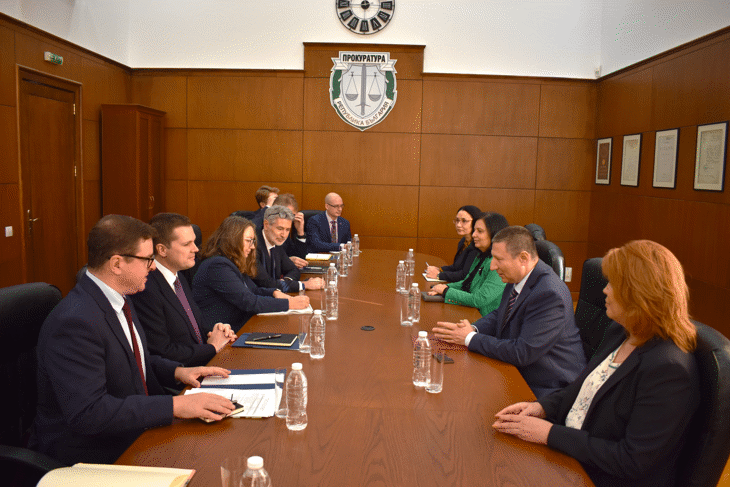Acting Prosecutor General Borislav Sarafov held a meeting with the British Minister for Immigration Robert Jenrick and a delegation headed by him