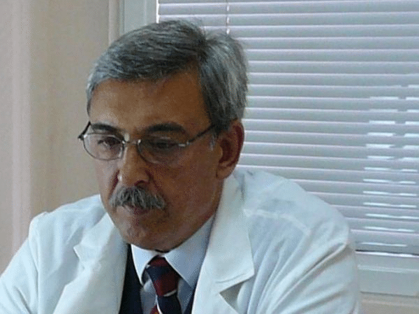 В петък, 25 май 2018 г., откриват паметна плоча с орелеф на професор Емил Таков