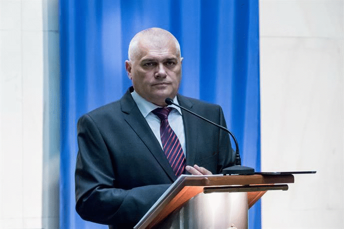 Министър Валентин Радев представи приоритетите, по които МВР работи в изпълнение на Управленската програма на правителството в частта „Обществен ред и сигурност“