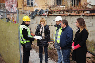 Фандъкова: "Изградени са над 150 км канализация и над 380 км водопроводна мрежа"