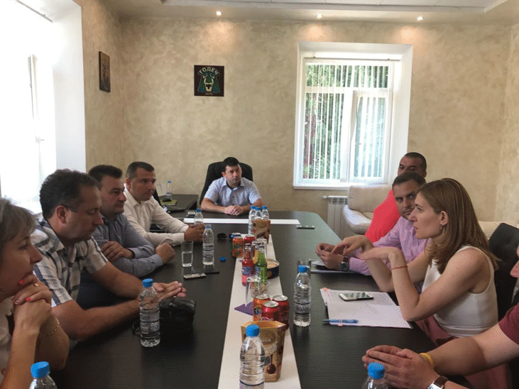 Николина Ангелкова проведе среща с кметове от София област