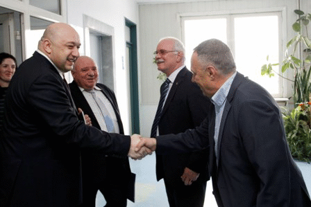 Красен Кралев предлага  университетите 
да имат професионални отбори