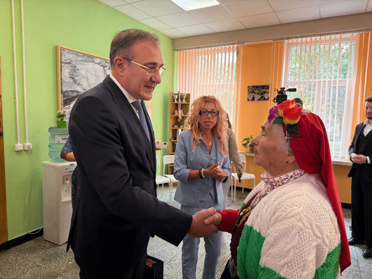 Министър Гуцанов В Деня На Възрастните Хора: Вдигането На Вдовишката Добавка Е Част От Управленската Програма