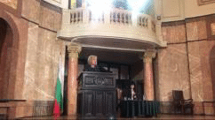 Омбудсманът Мая Манолова на дебата за Истанбулската конвенция: 1 млн. българки са жертви на домашно насилие