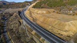 През следващата седмица ще се променя организацията на движение в два участъка на АМ „Струма“ в област Кюстендил. Шофирайте внимателно!