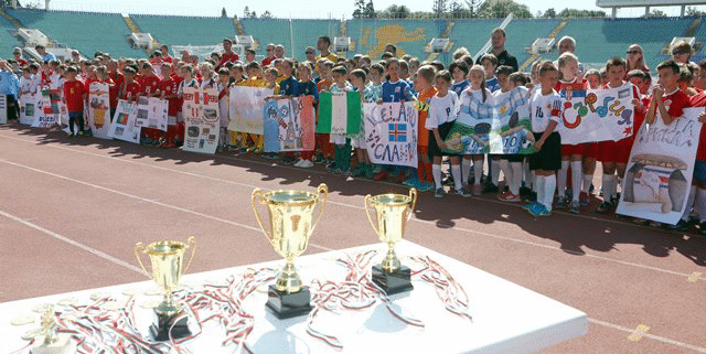 Министър Кралев откри „Мини Мондиал“ 2018, който стартира на Националния стадион „Васил Левски“