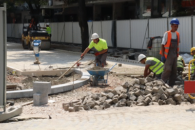 Кметът Йорданка Фандъкова провери ремонта на ул. “Солунска“