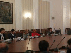 Комисията по вероизповеданията и правата на човека прие единодушно промените в Закона за омбудсмана